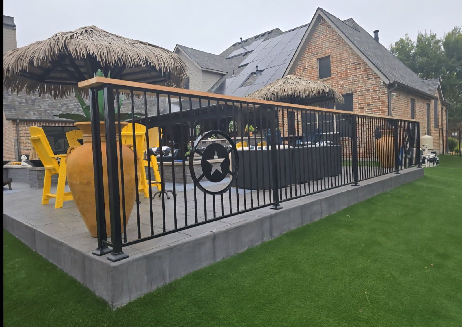 Gallery photos for Stunning Rustic Modern Patio Transformation: Image #3