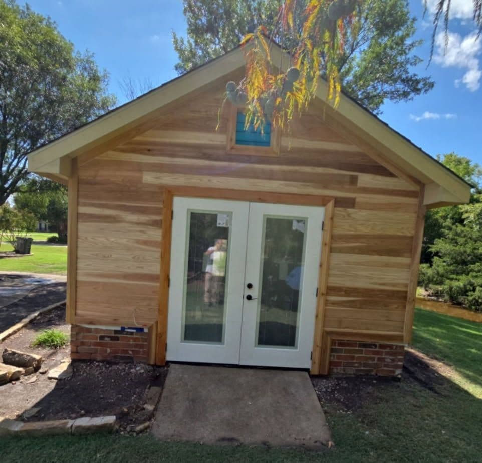 Gallery photos for Greenhouse to Shed Transformation Adds Classy Storage: Image #1