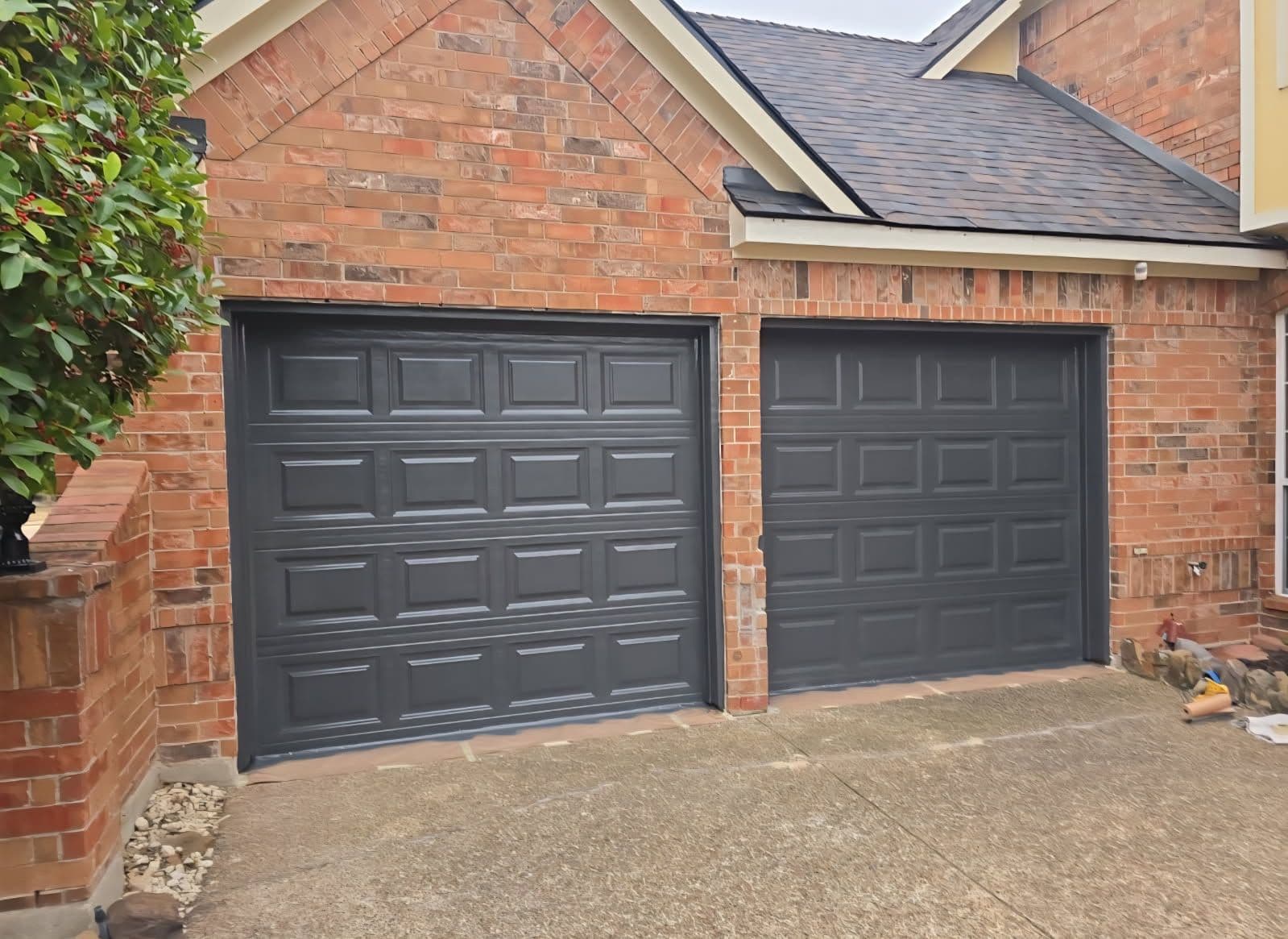 Gallery photos for Sleek Insulated Garage Door Installation in Prosper: Image #1