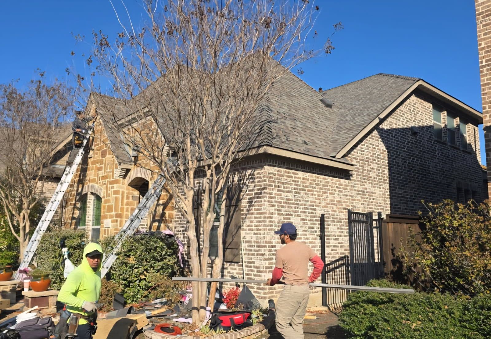 Gallery photos for Roof Installation Completed in Arlington Texas: Image #1